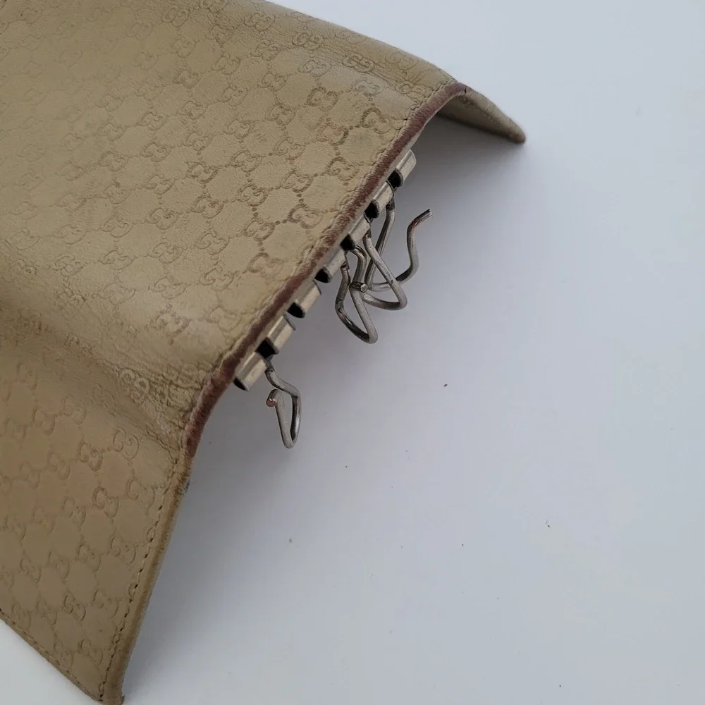 Gucci Microguccissima Leather 6 Key Case Holder Tan Beige Monogram 033-0416-0860